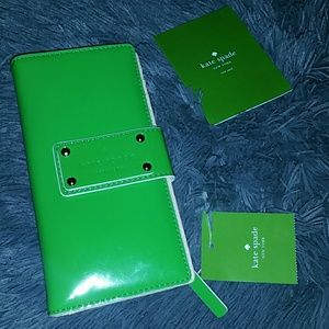 Green kate spade wallet